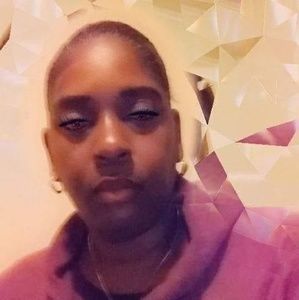 Meet your Posher, Arneshia